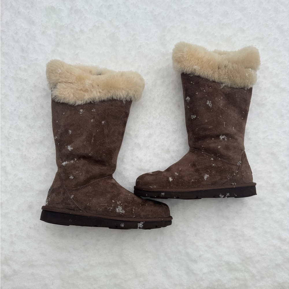 UGG Brown Ankle Boots with Cream Fur